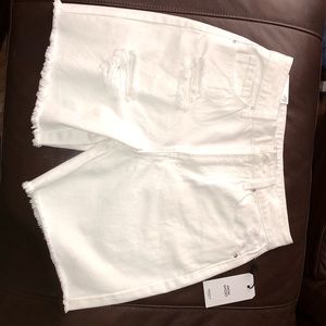 Forever 21 White Denim Mom Shorts size 25 & 27